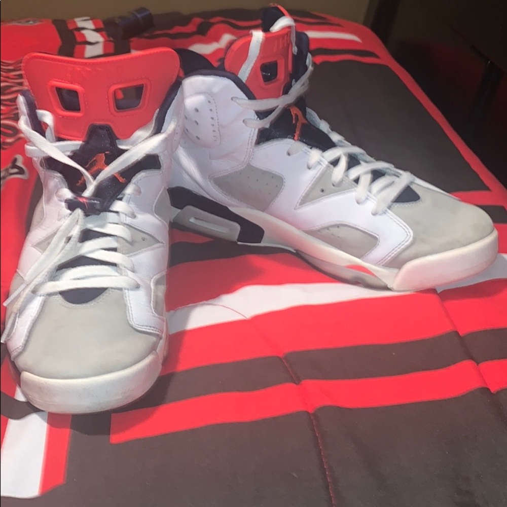 Air Jordan six “tinker” size 11